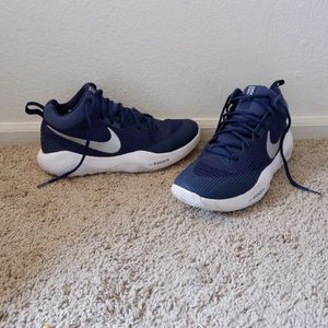 Nike Zoom Rev 2017 Basketball Shoes